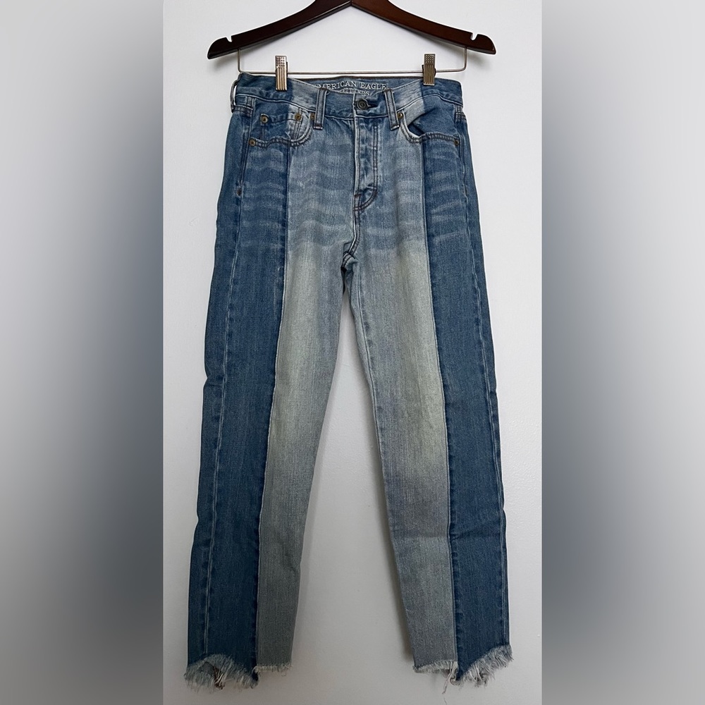 American Eagle, size 4, two-toned blue denim jeans